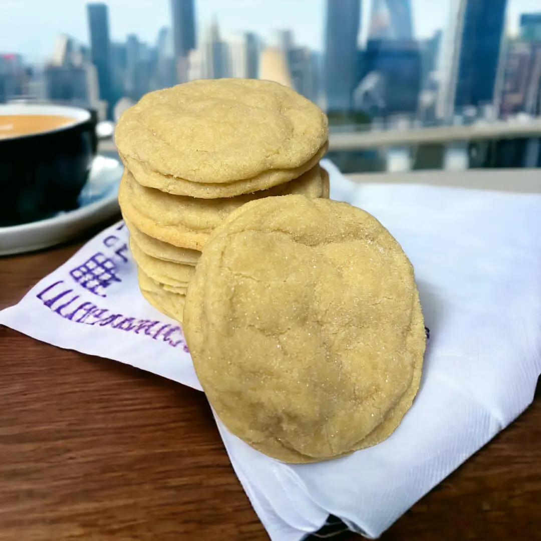 A table with some cookies on top of it